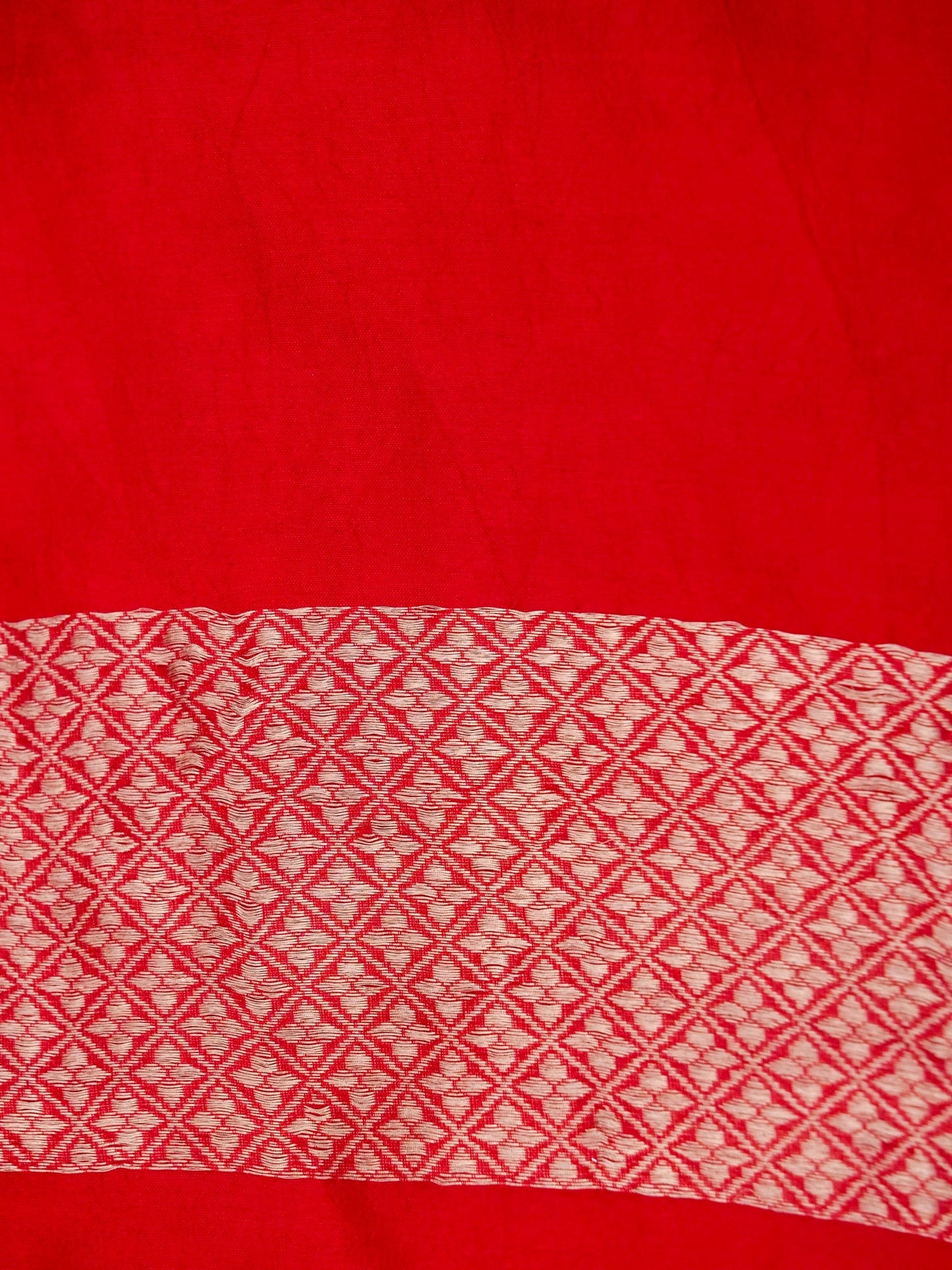 Pure Red Banarasi Mango Katan Silk Saree with Kadhwa Buti Work