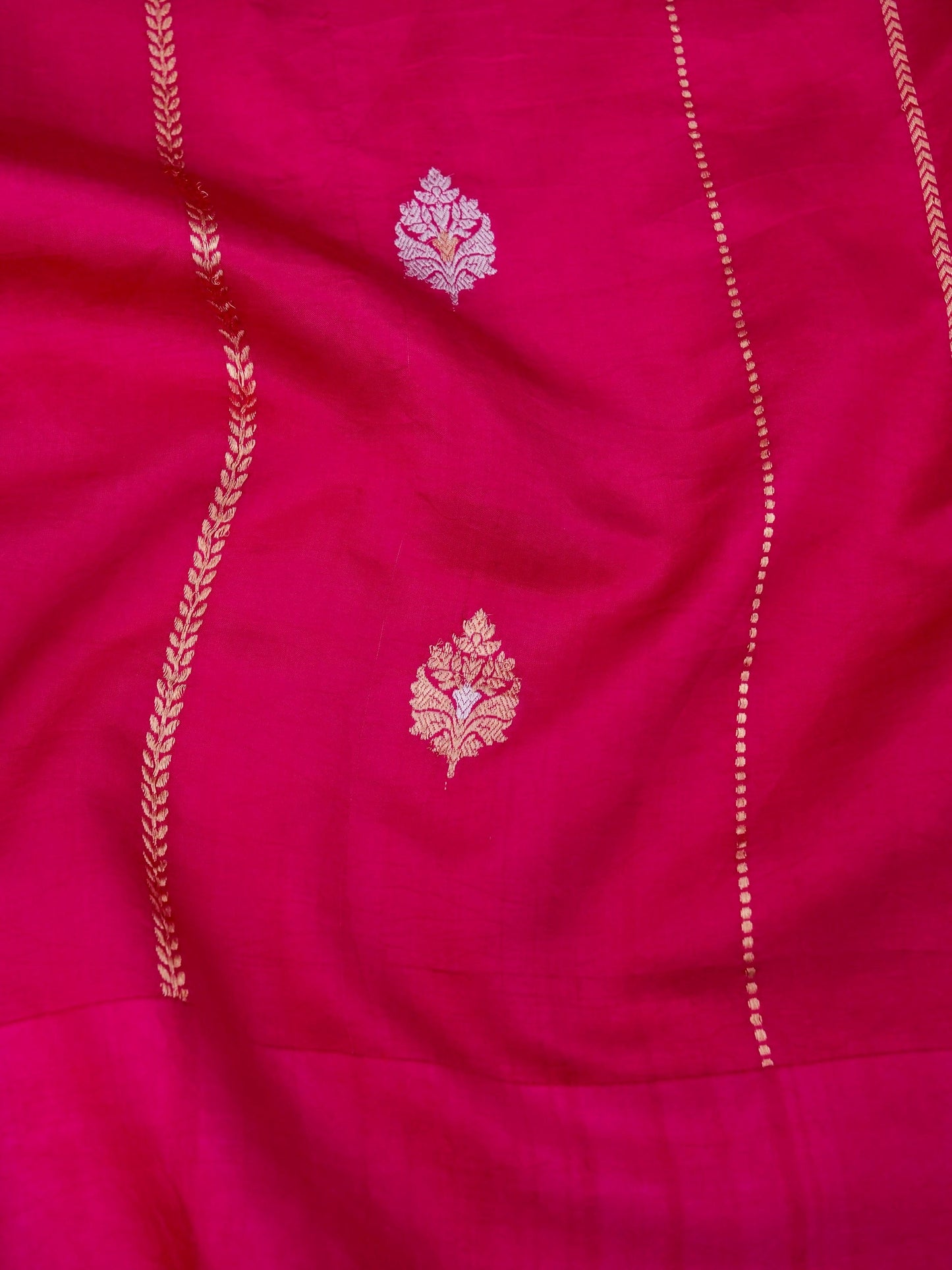 Pure Banarasi Mango Katan Silk Saree - Silk Mark Certified