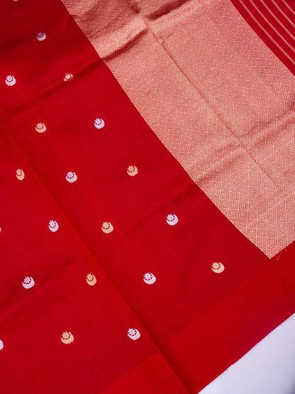 Pure Red Banarasi R Mango Katan Silk Saree with Kadhwa Buti Work