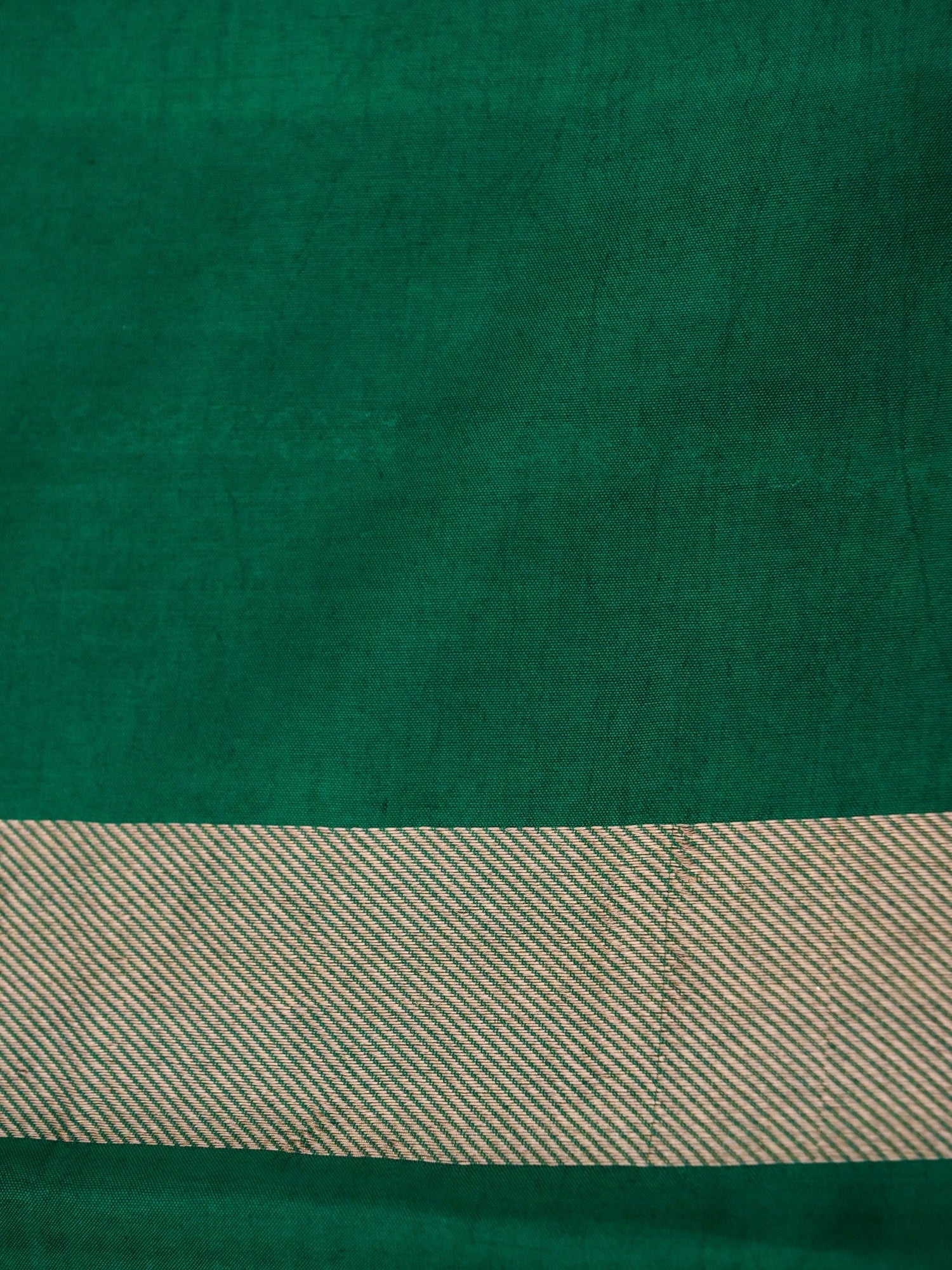 Pure Green Banarasi R Mango Katan Silk Saree with Kadhwa Buti