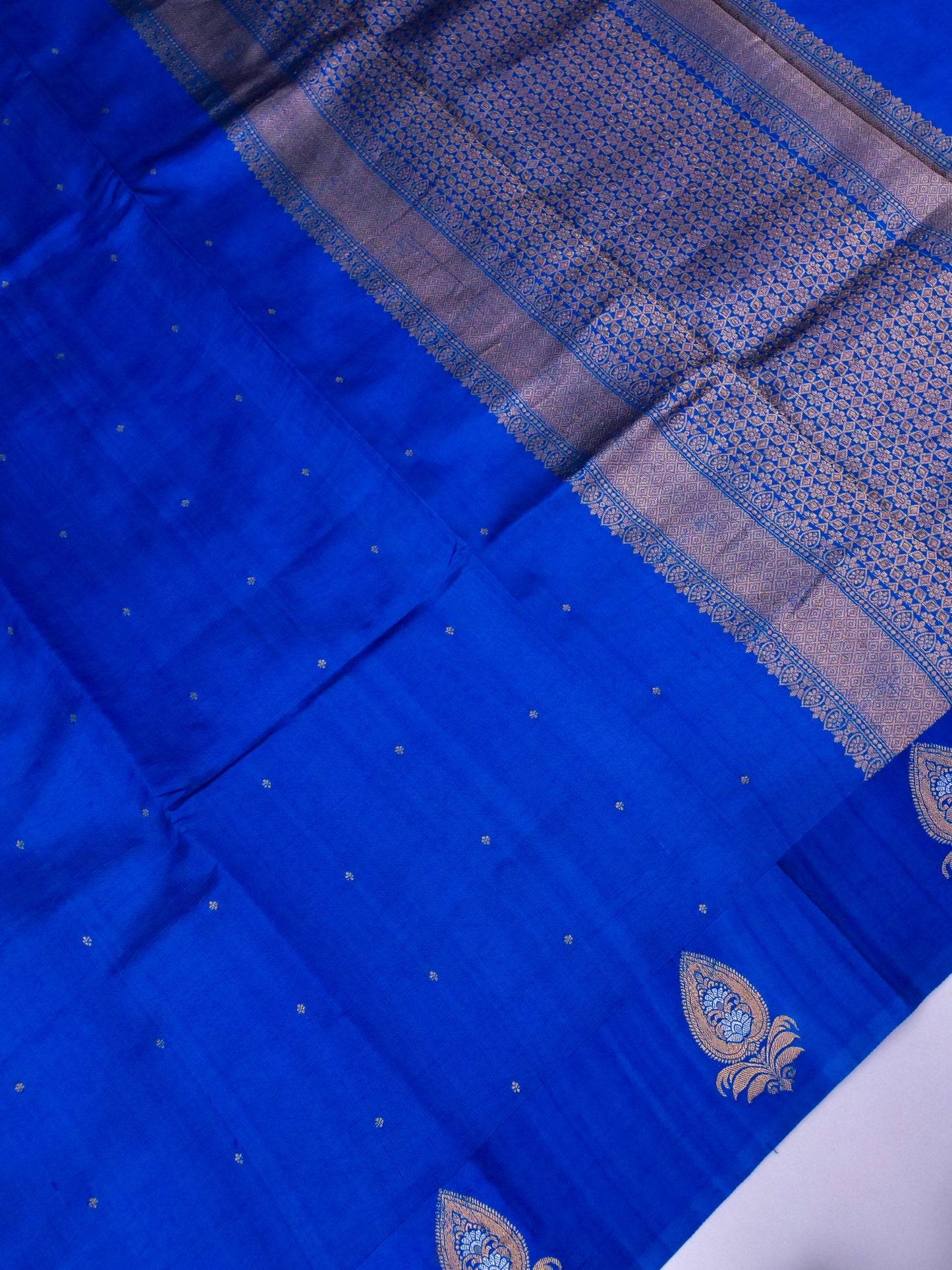 Pure Banarasi Mango Katan Silk Saree - Silk Mark Certified