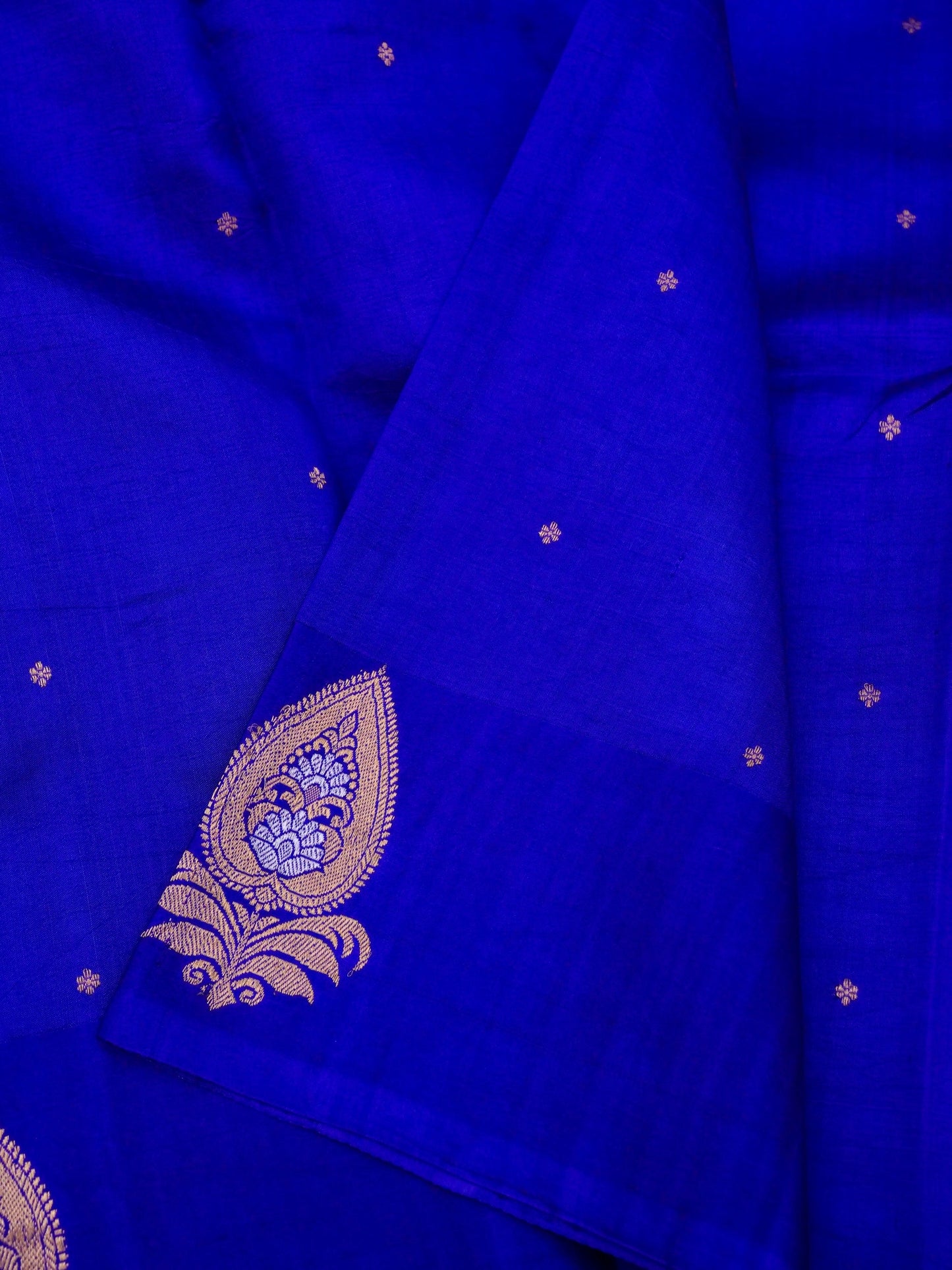 Pure Blue Banarasi Mango Katan Silk Saree with Kadhwa Buti Work