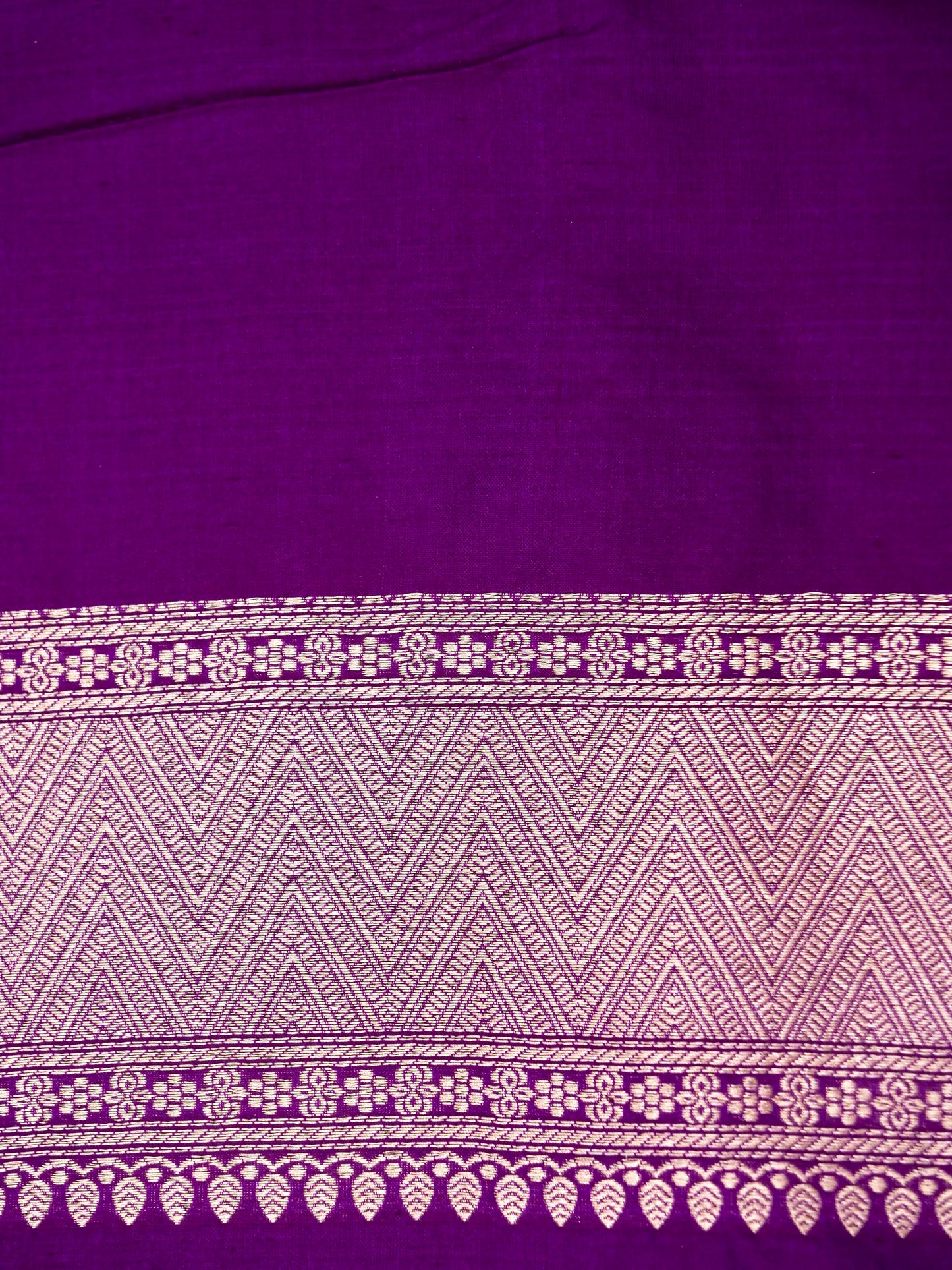 Pure Katan Silk Banarasi with All over Jaal Weaving