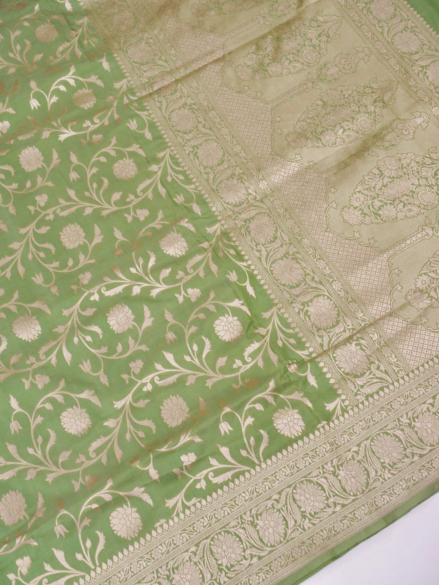 Pure Katan Silk Banarasi Saree  All Over Jaal Weaving