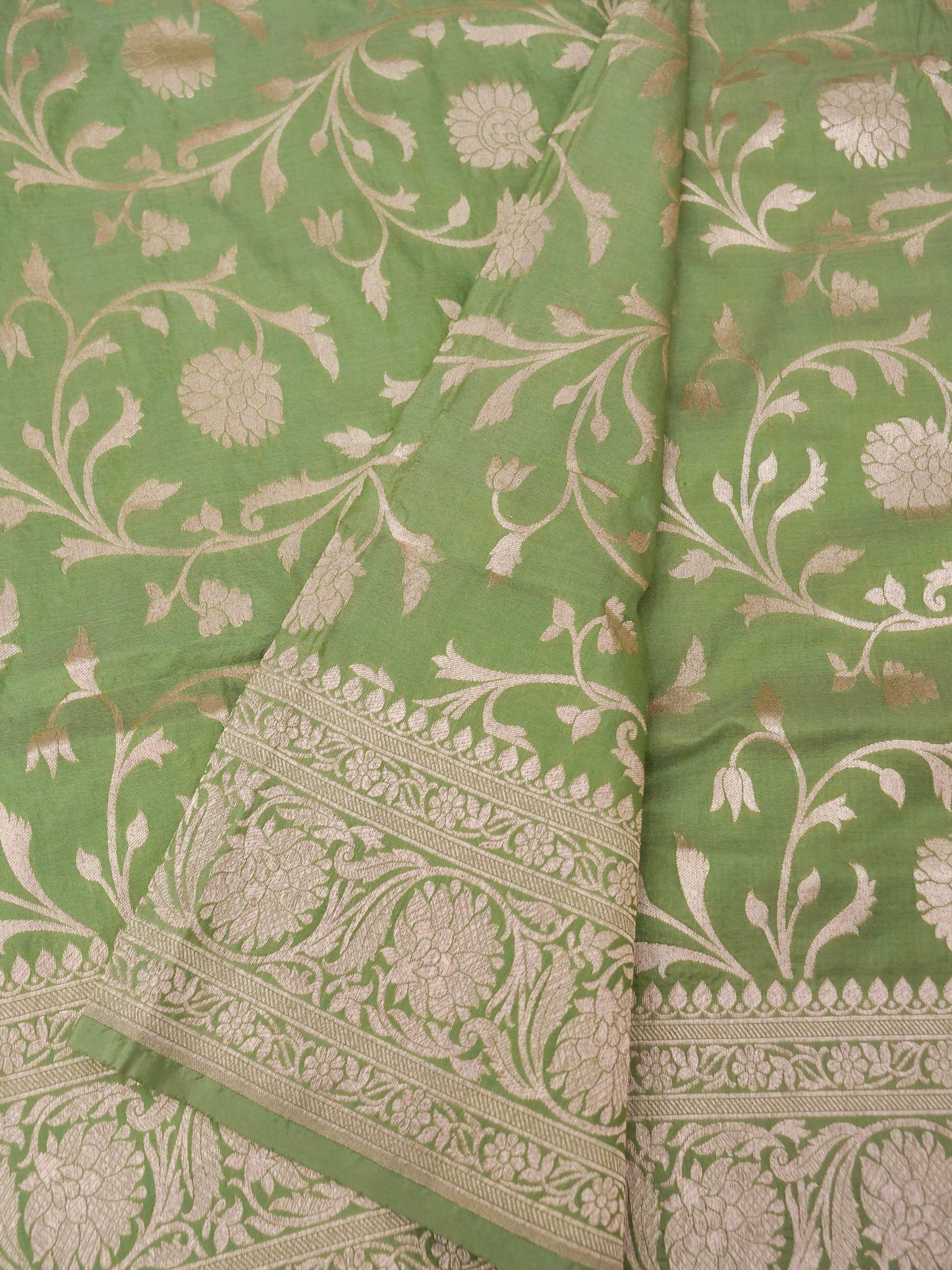 Pure Katan Silk Banarasi Saree  All Over Jaal Weaving