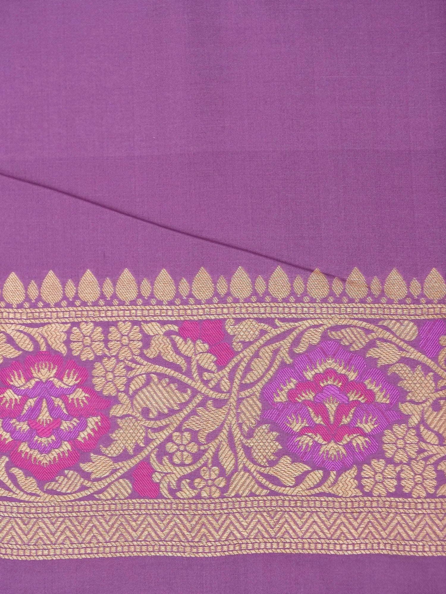 Handloom Banarasi Jangla Pure Katan Silk Saree