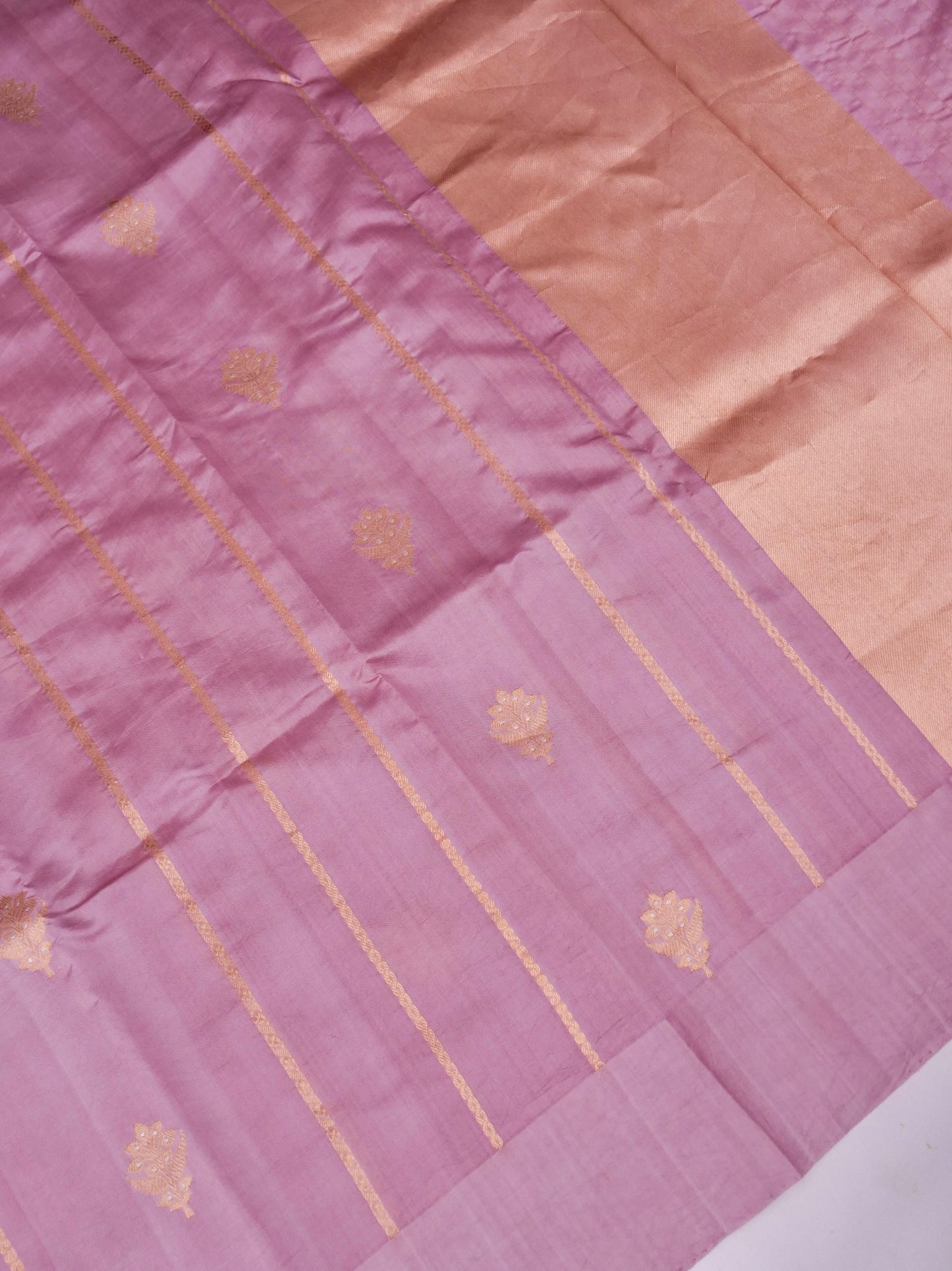 Handloom Pure Banarasi Katan Silk Saree with Mango Motif