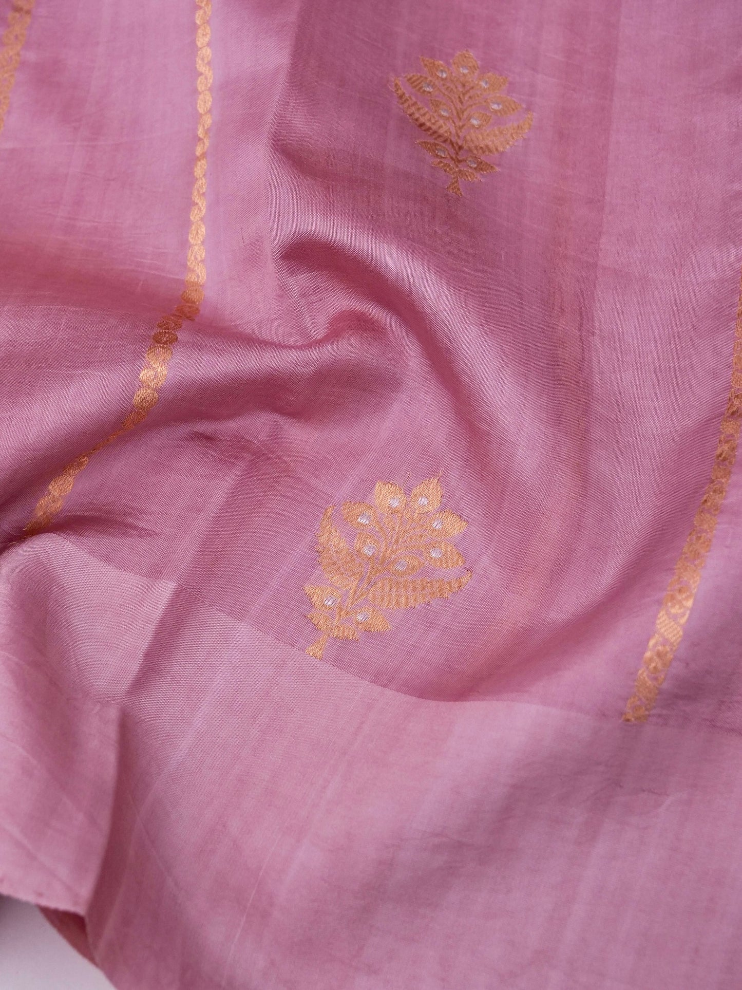 Handloom Pure Banarasi Katan Silk Saree with Mango Motif