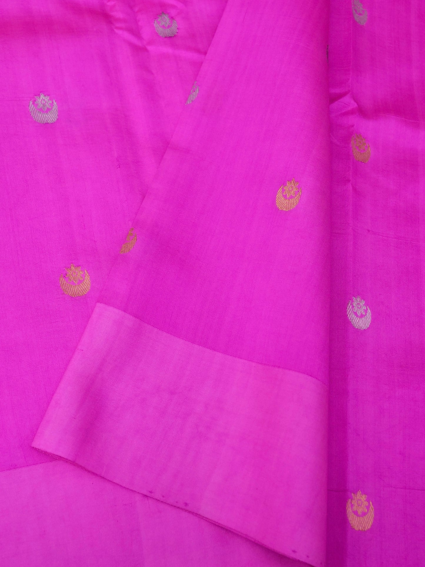 Handloom Pure Banarasi Katan Silk Saree with Mango Motif