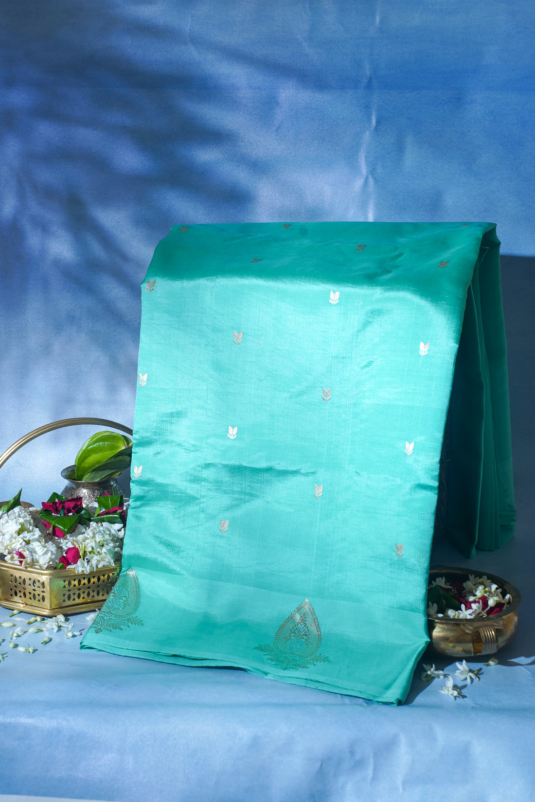 Aqua Green Pure Raw Mango Silk Handwoven Saree