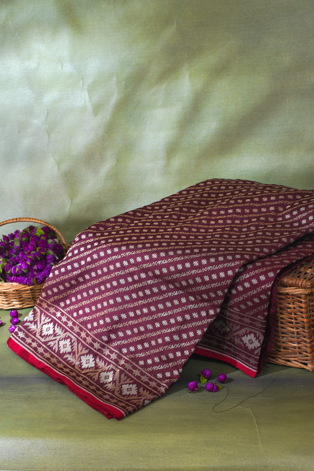 Maroon Pure Ektara Jamdani Handwoven Saree
