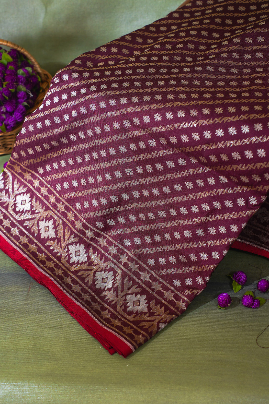 Maroon Pure Ektara Jamdani Handwoven Saree