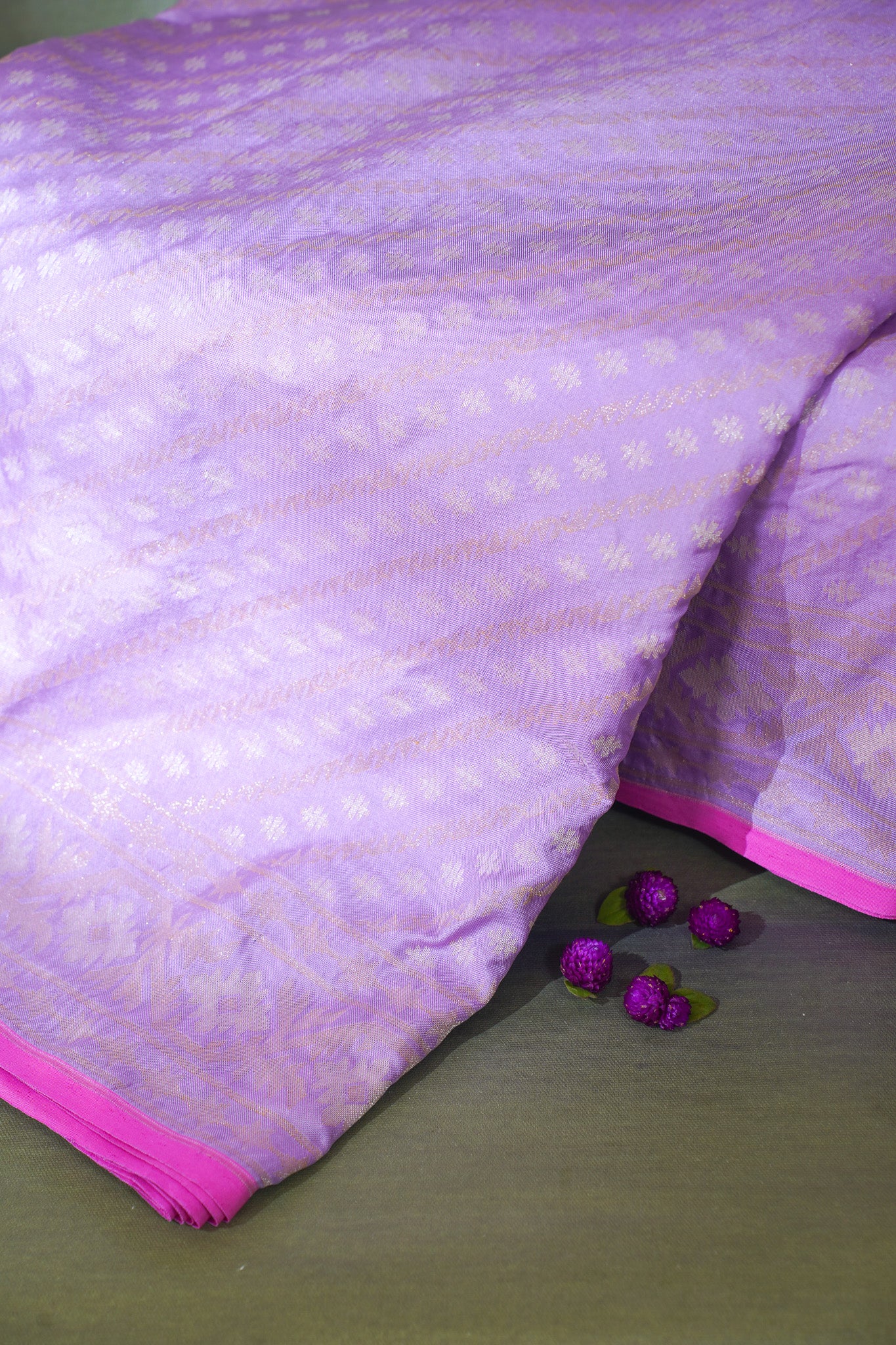 Lavender Pure Ektara Jamdani Handwoven Saree