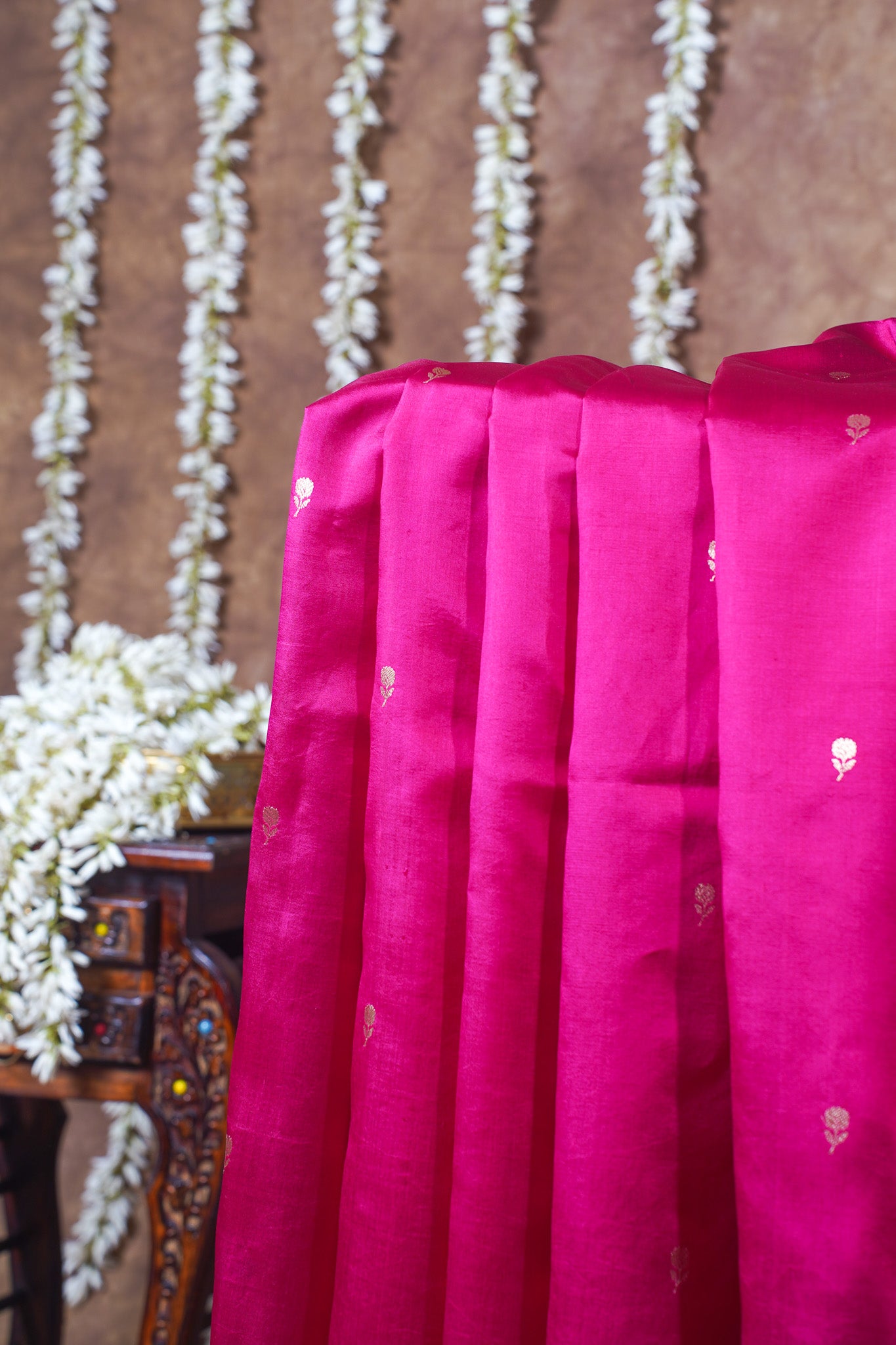 Rani Pink Handloom Pure Silk Banarasi Saree
