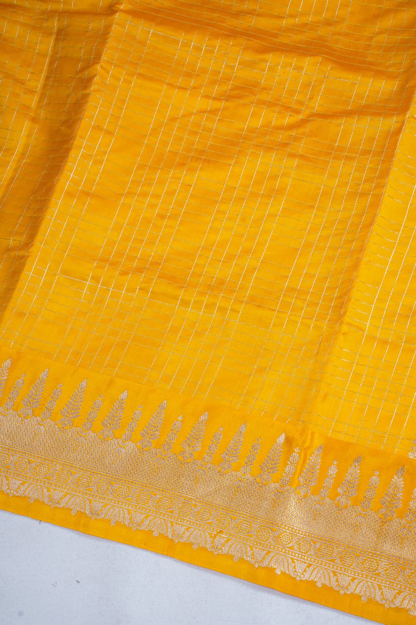 Golden Yellow Mango Silk Handwoven Saree