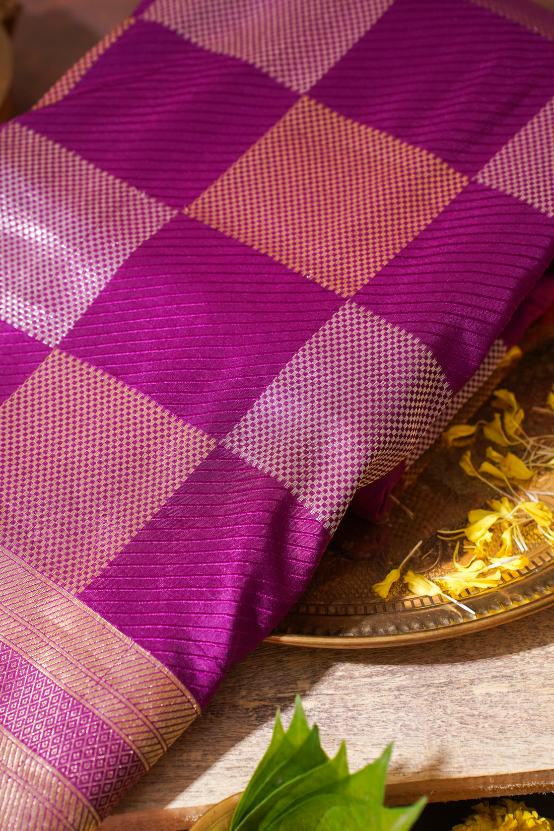 Magenta Banarasi Pure Katan Silk Minakari Brocade Saree