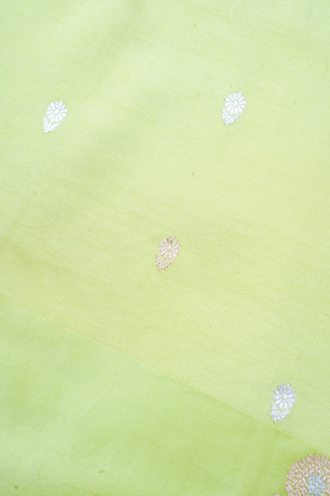 Light Pista Green Handloom Pure Silk Banarasi Saree