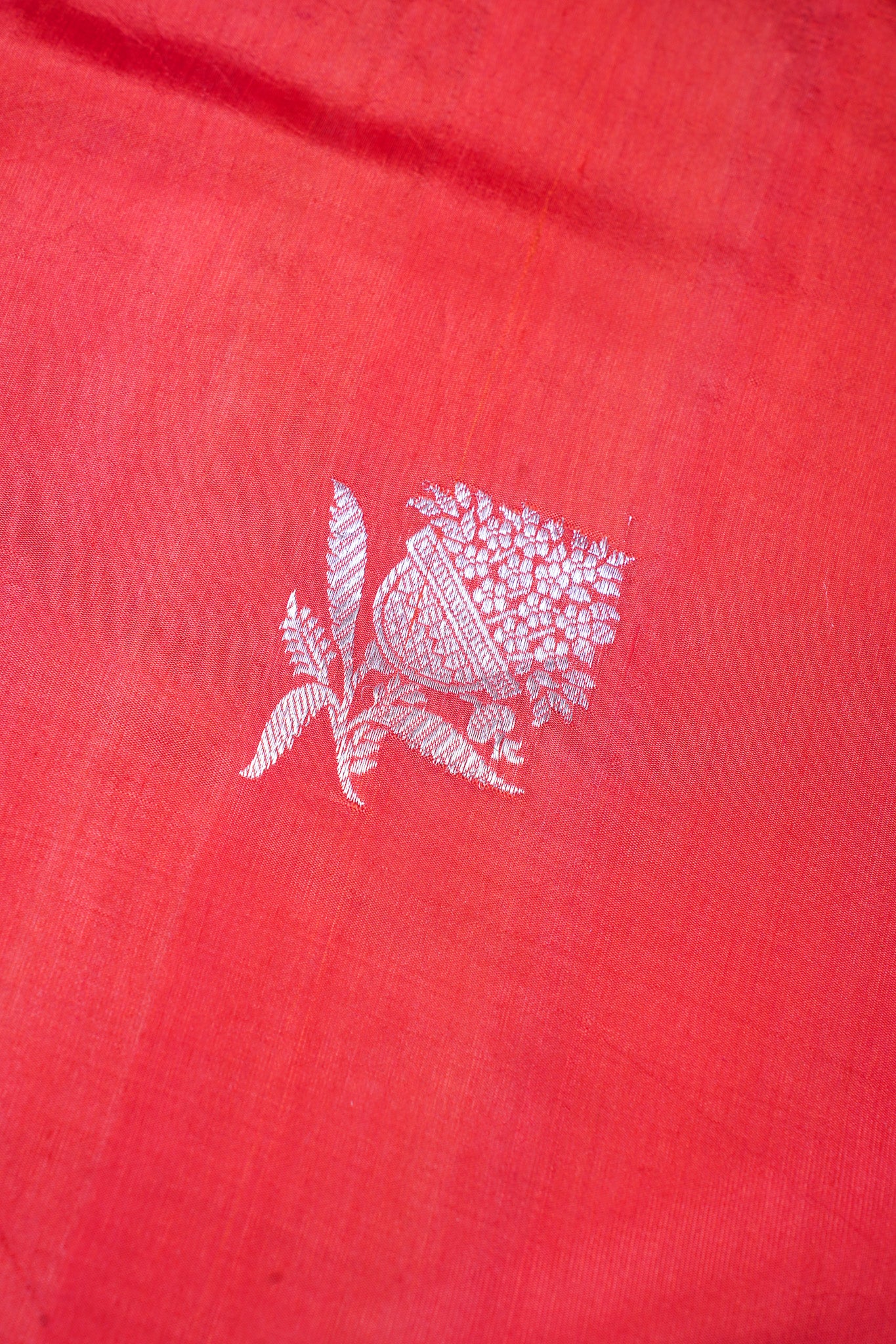Coral Red Handloom Pure Silk Banarasi Saree