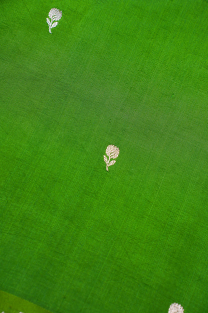 Emerald Green Handloom Pure Silk Banarasi Saree