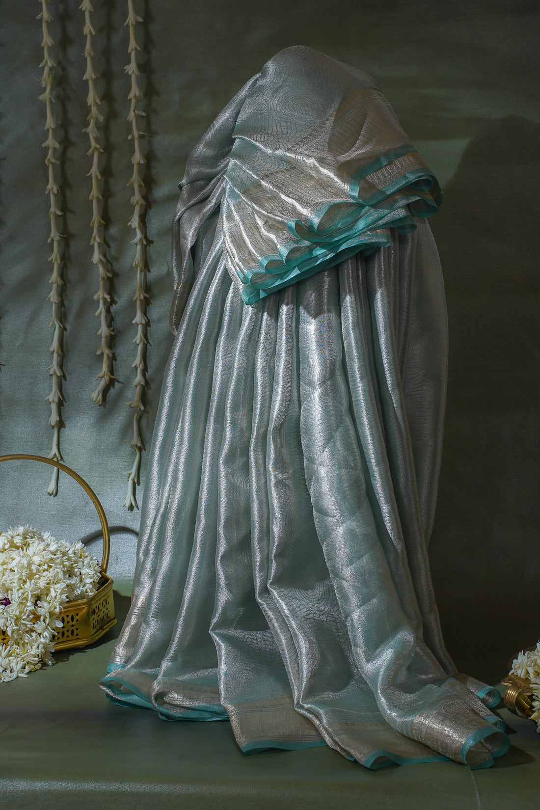 Pure Tissue Molten Gold Handwoven Saree with Teal Border &amp; Pallu
