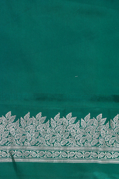 Emerald Green Pure Mashru Silk Handwoven Saree