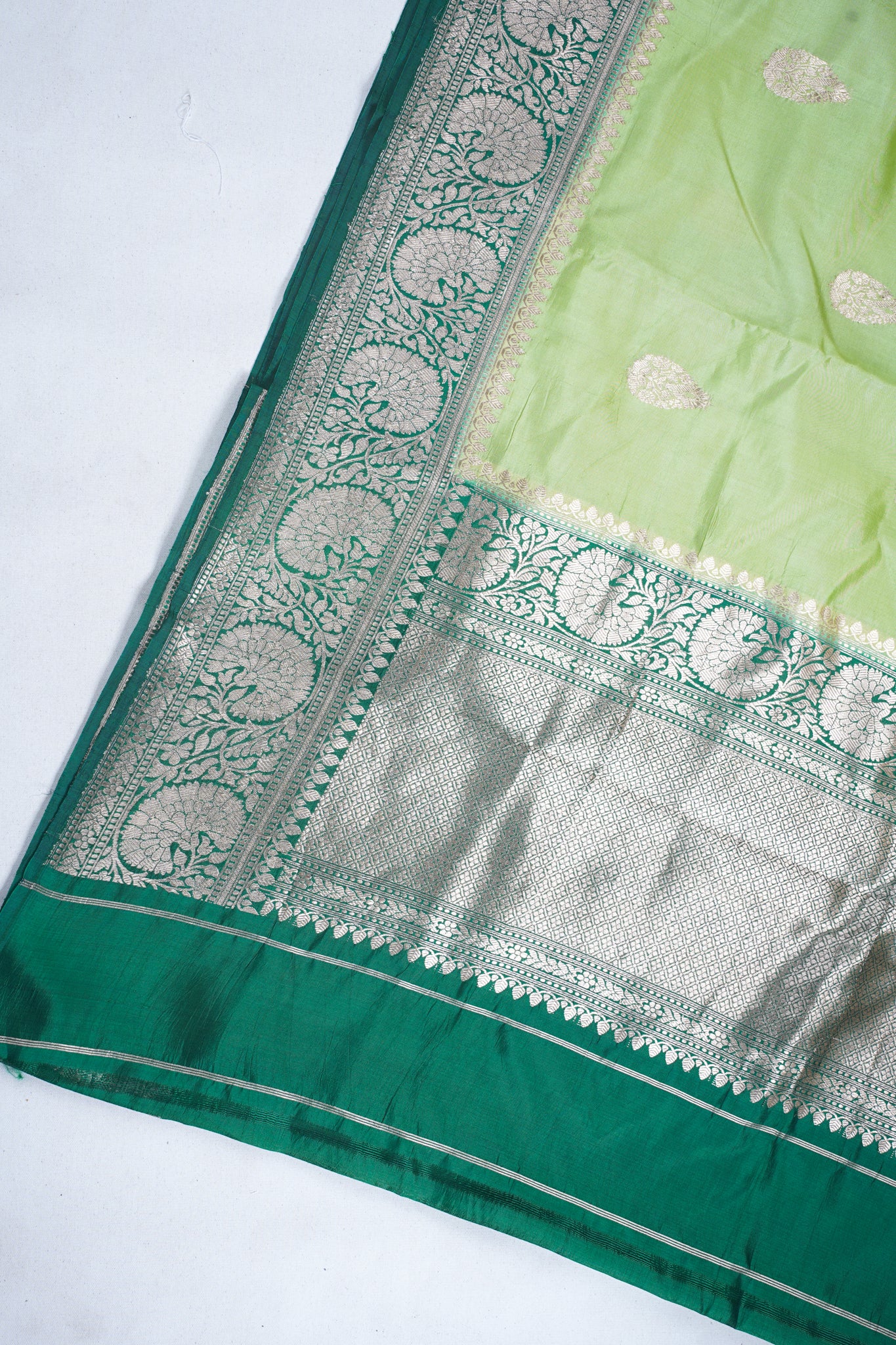 Parrot Green Pure Mango Katan Silk Handwoven Saree