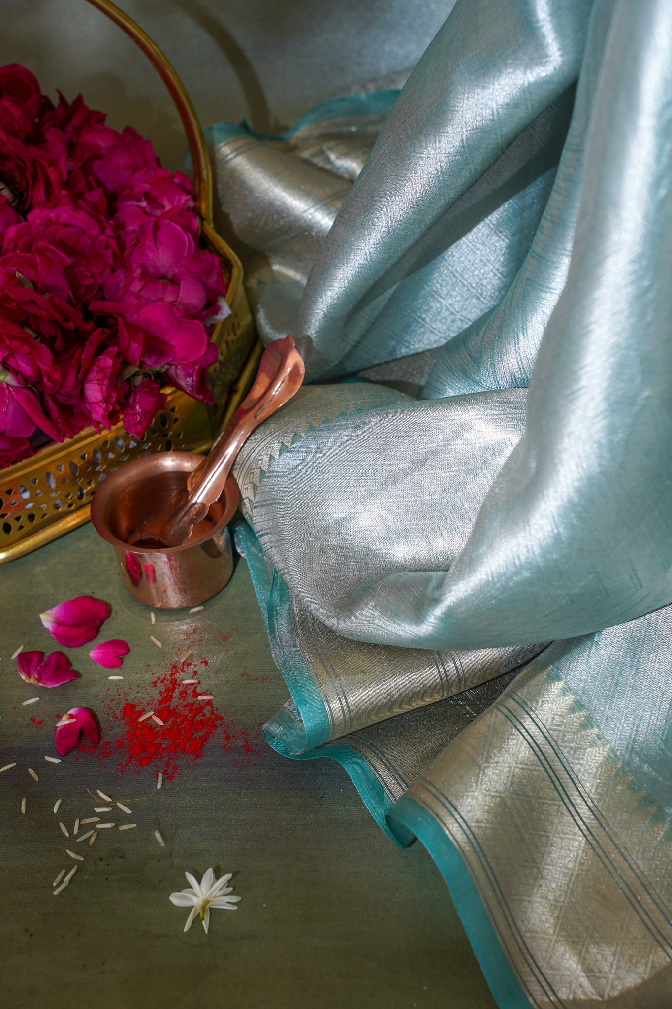 Pure Tissue Molten Gold Handwoven Saree with Aqua Border &amp; Pallu