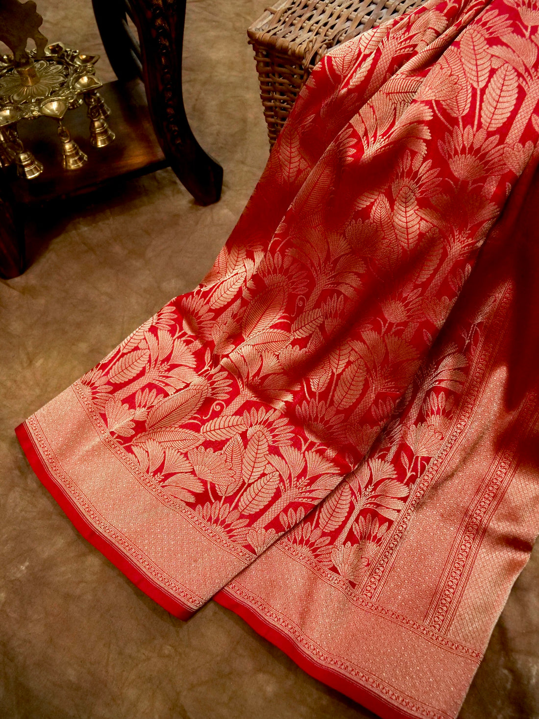 Deep Red Handloom Pure Katan Silk Banarasi Brocade Saree