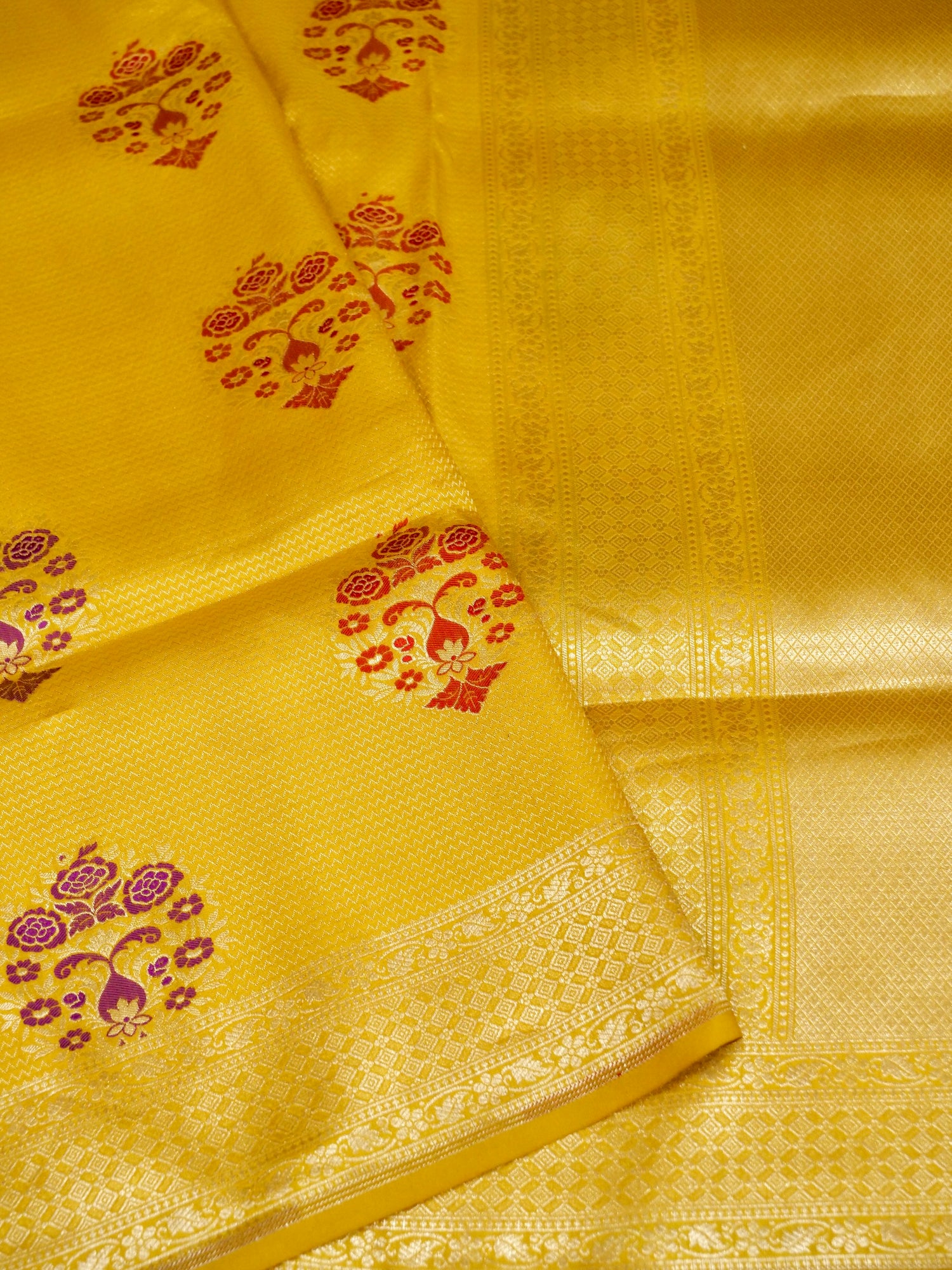 Yellow Handwoven Banarasi Pure Katan Silk Meenakari Brocade Saree