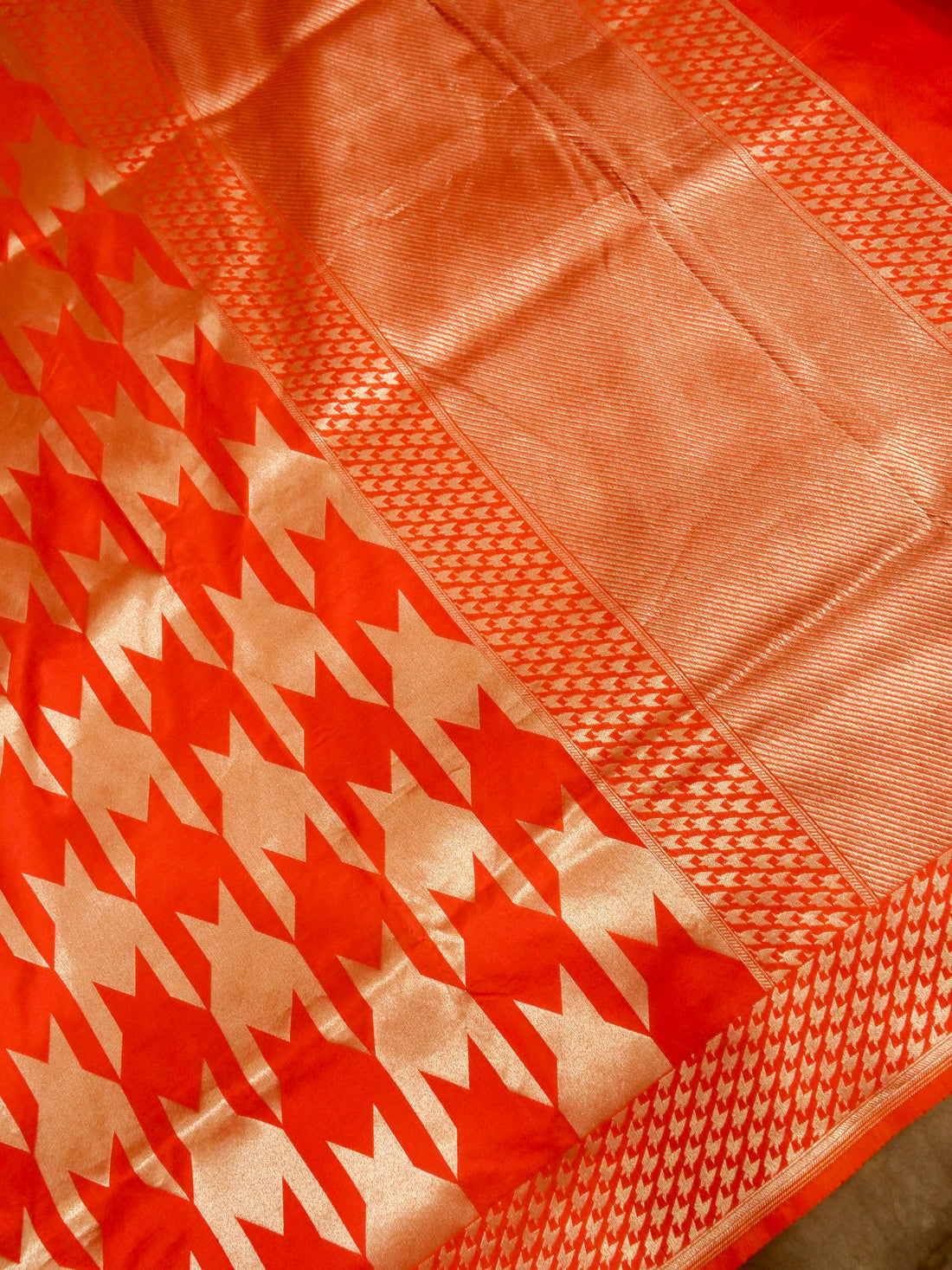 Reddish-Orange Handloom Pure Katan Silk Banarasi Brocade Saree