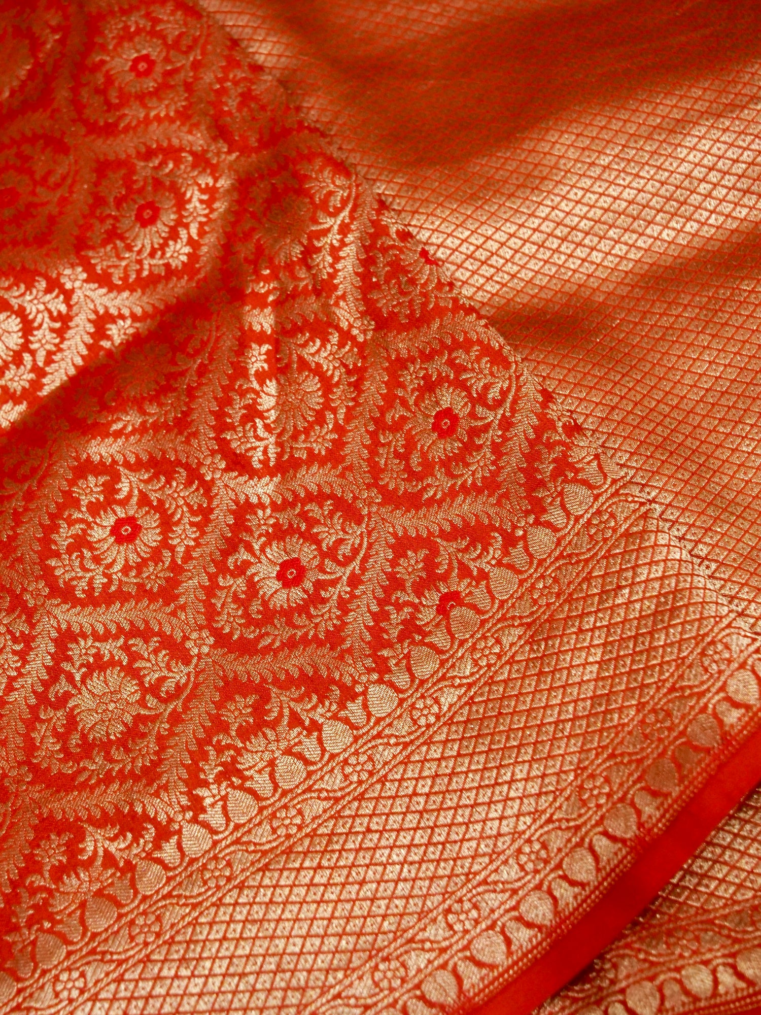 Red Handloom Pure Katan Silk Banarasi Brocade Saree