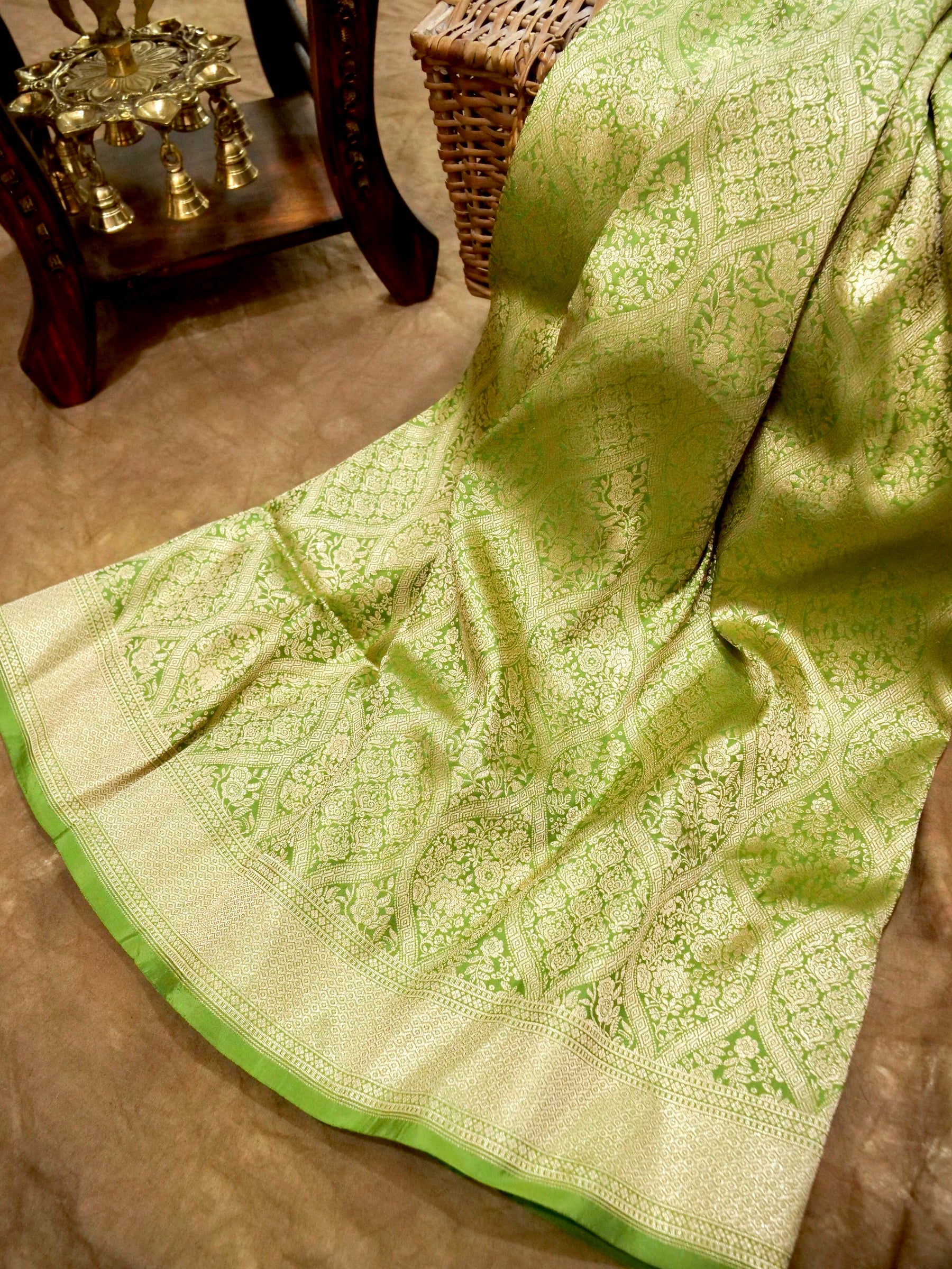 Green Handloom Pure Katan Silk Banarasi Brocade Saree