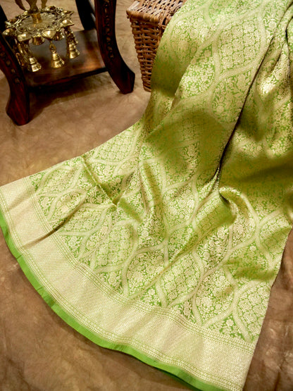 Green Handloom Pure Katan Silk Banarasi Brocade Saree