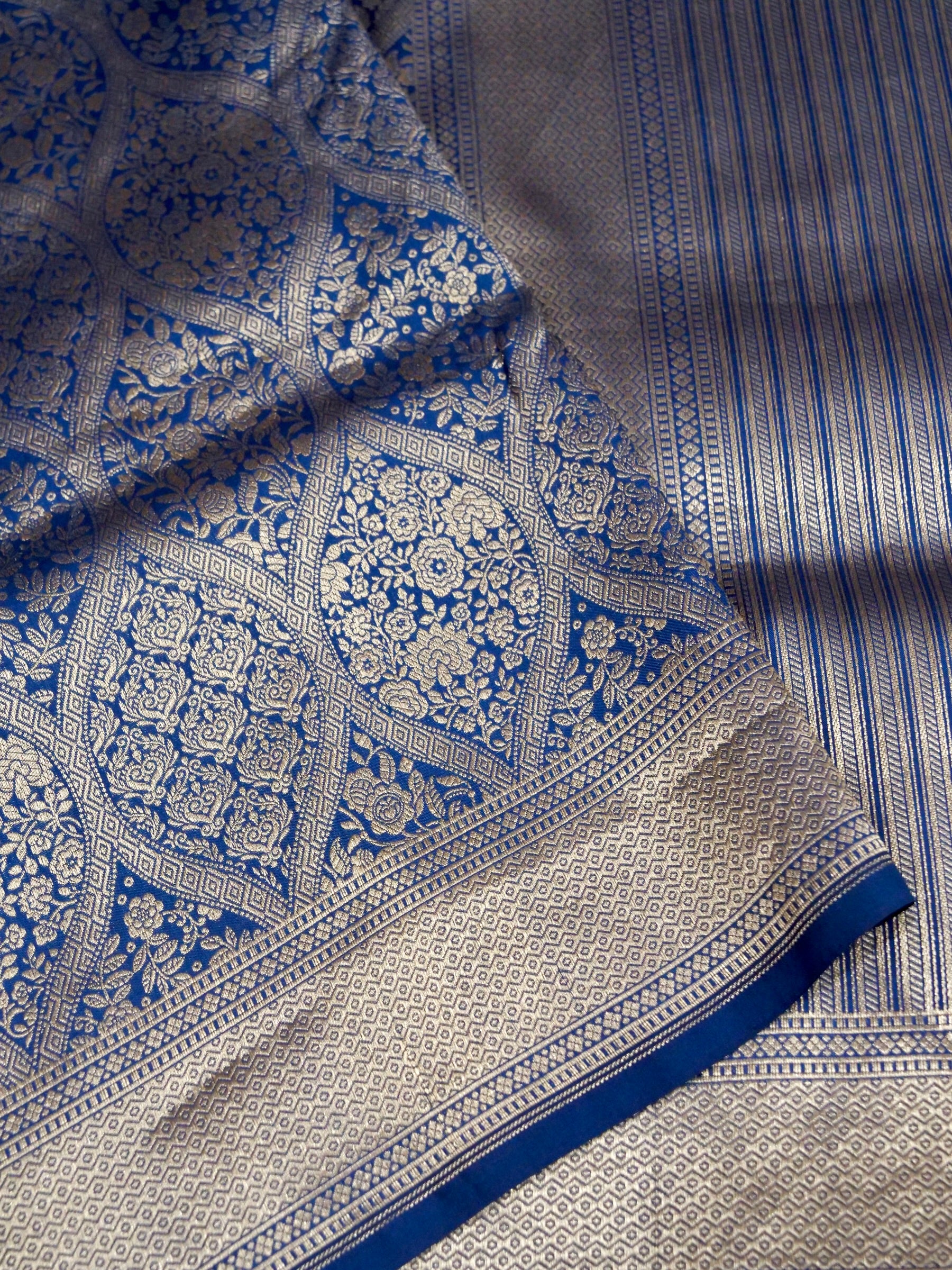 Royal Blue Handloom Pure Katan Silk Banarasi Brocade Saree