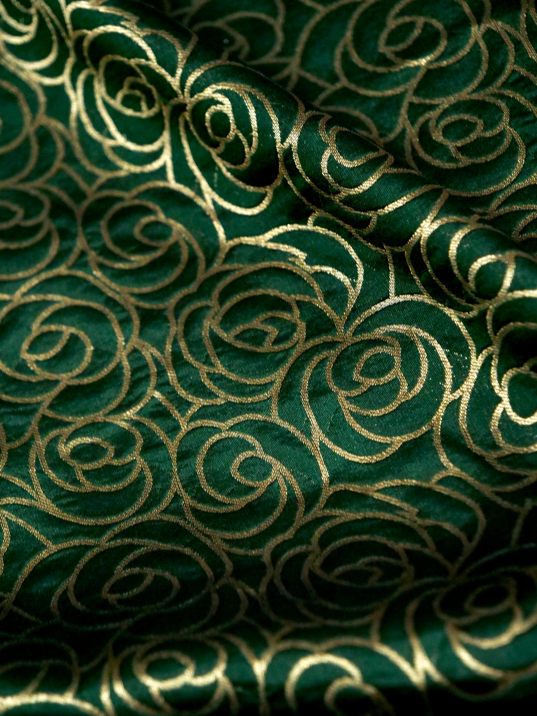 Bottle Green Handloom Pure Katan Silk Banarasi Brocade Saree