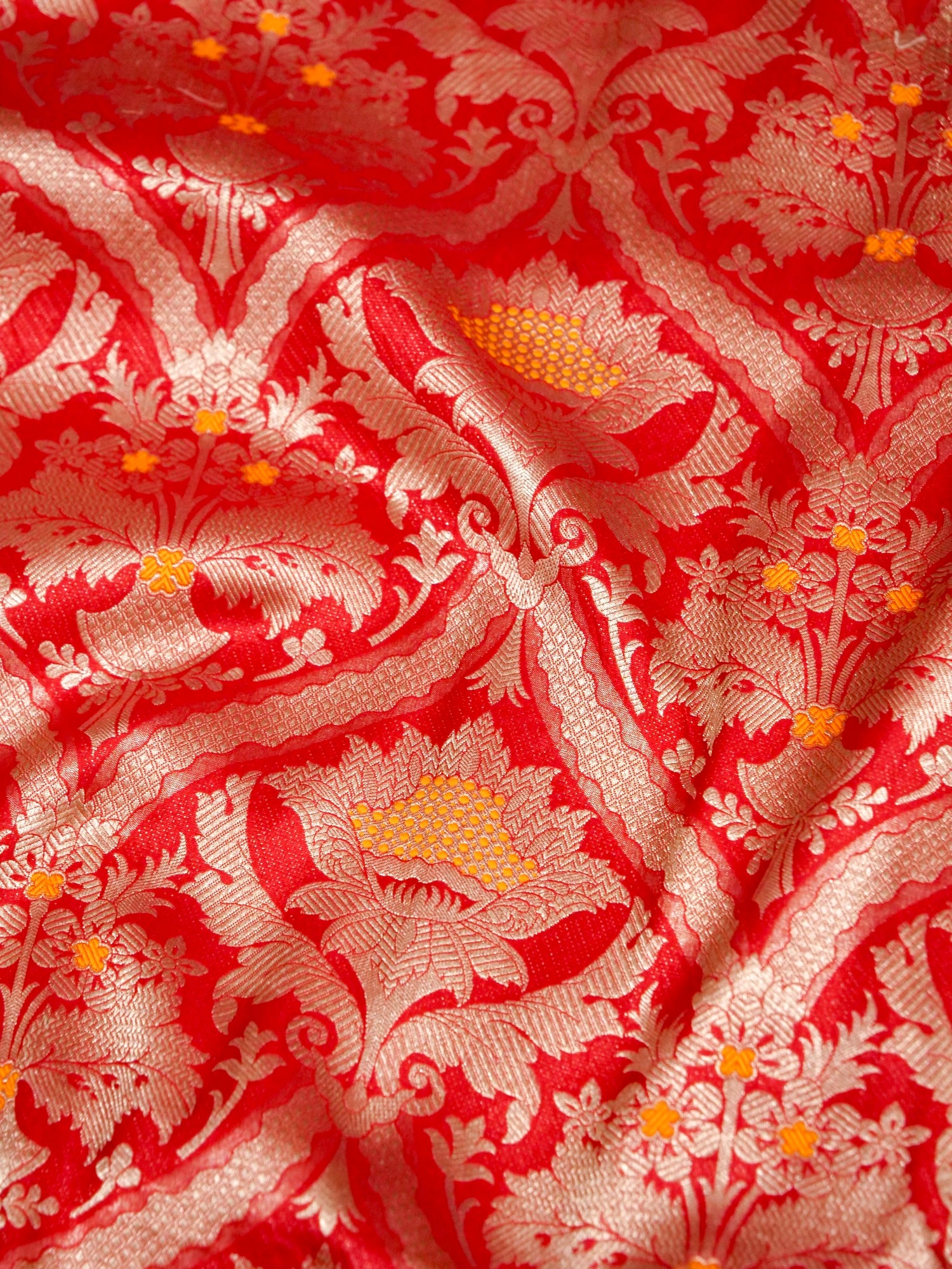 Red Handwoven Banarasi Pure Katan Silk Meenakari Brocade Saree