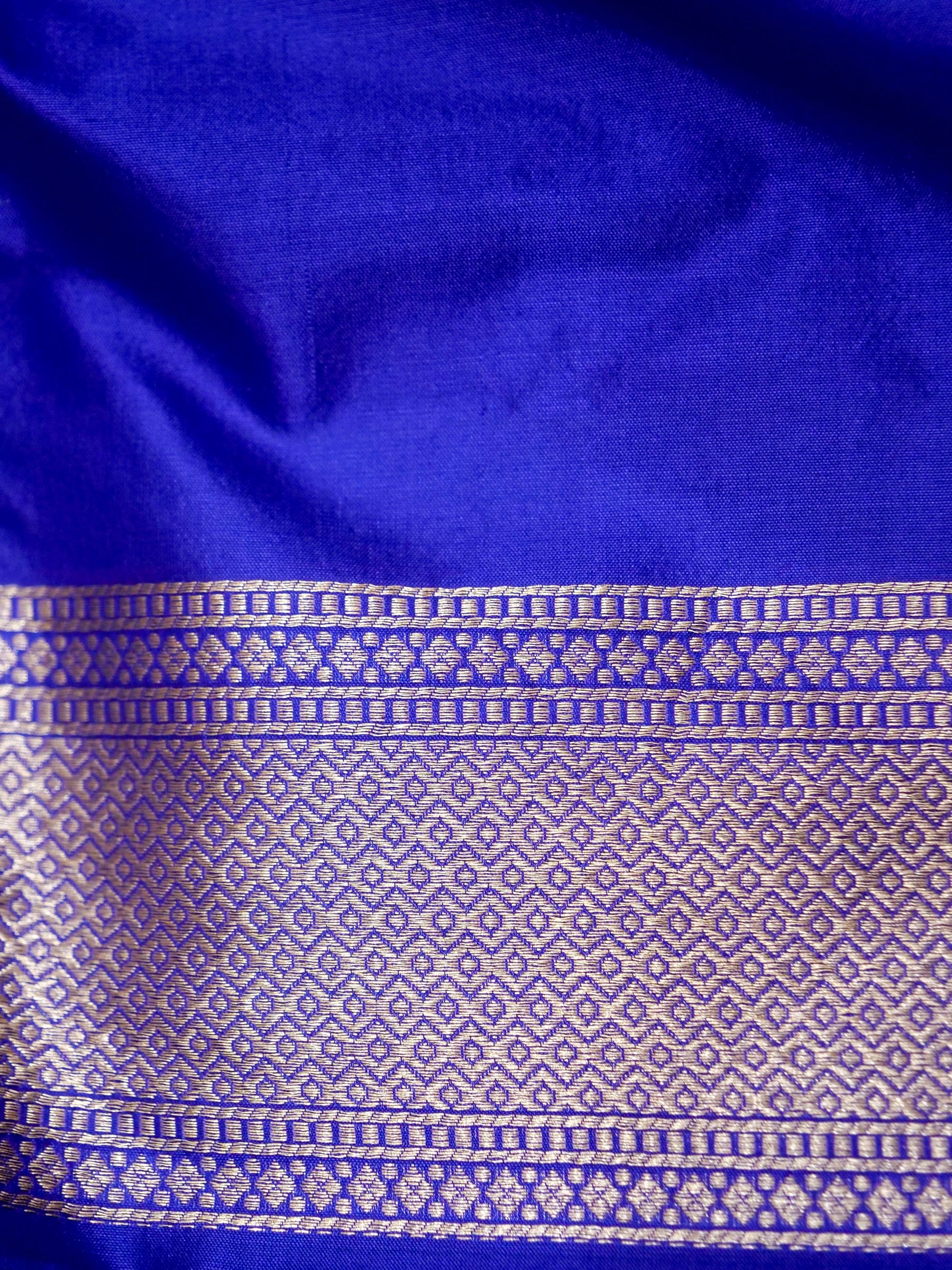 Royal Blue Handwoven Banarasi Pure Katan Silk Meenakari Brocade Saree