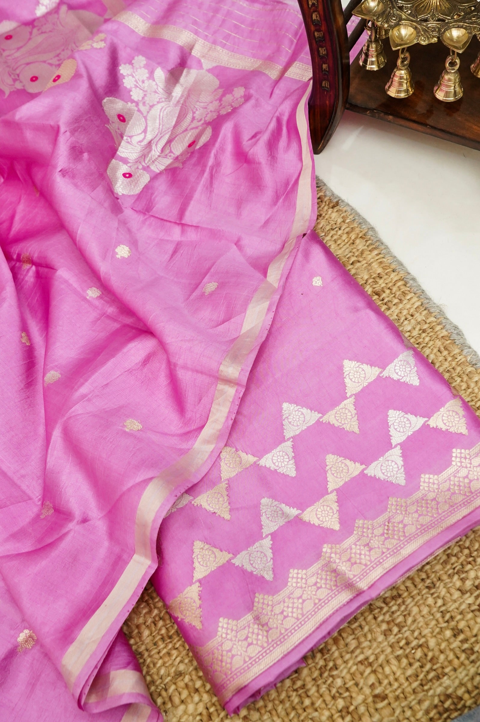 Rani Pink Handwoven Banarasi Pure Katan Silk Designer Suit with dual-tone Pink and Orange Dupatta