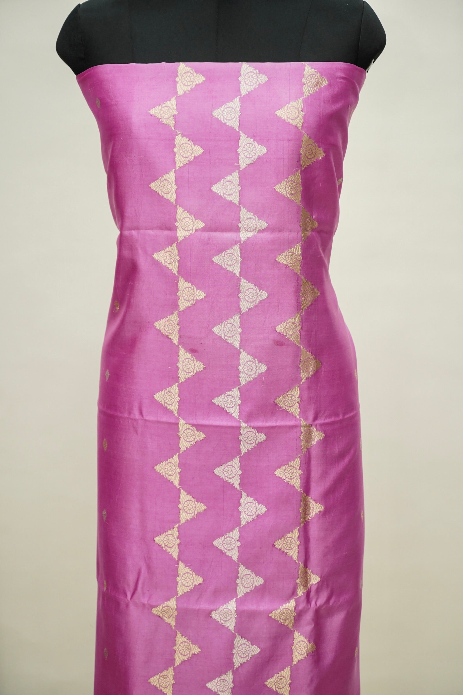 Rani Pink Handwoven Banarasi Pure Katan Silk Designer Suit with dual-tone Pink and Orange Dupatta